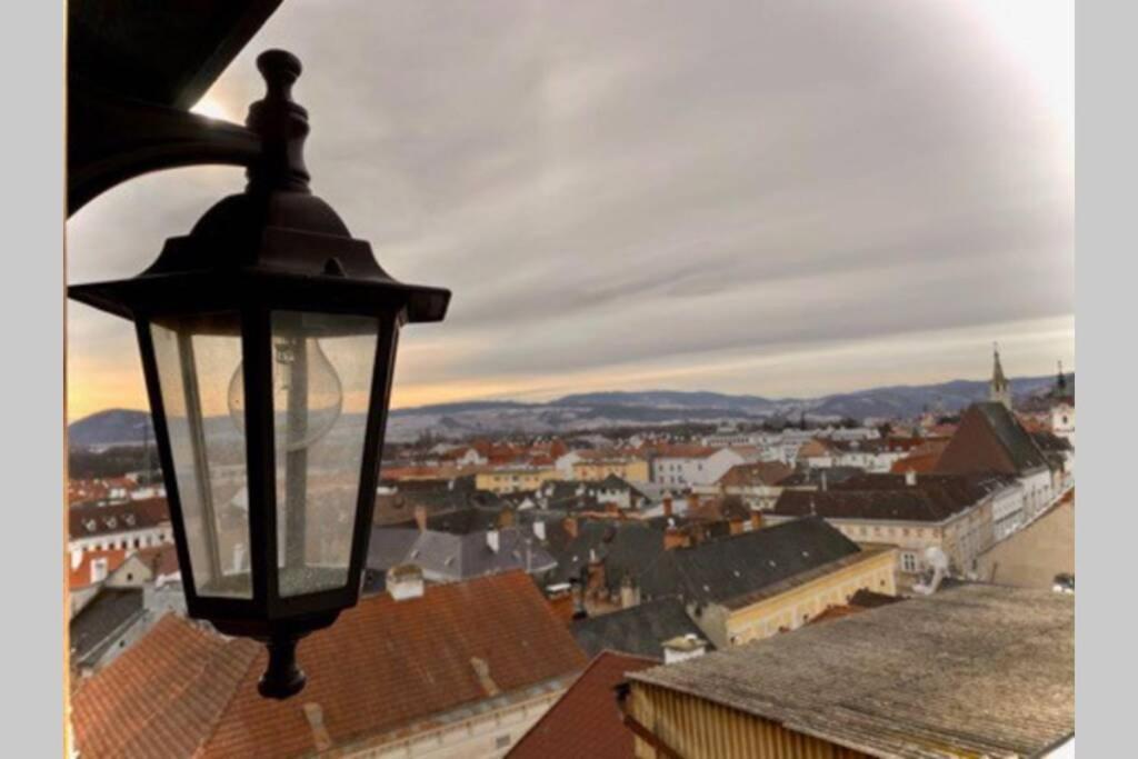 Terrassen Appartement Ueber Den Daechern Von Krems 外观 照片