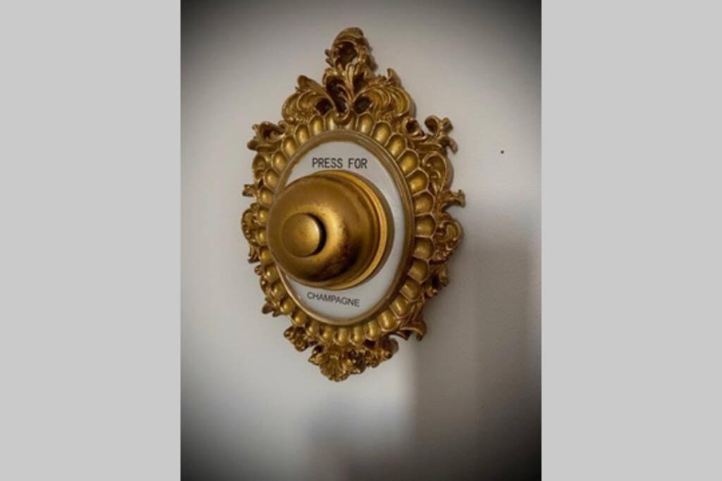 Terrassen Appartement Ueber Den Daechern Von Krems 外观 照片